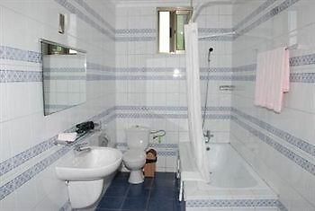 Le Baron Hotel Άκρα Εξωτερικό φωτογραφία