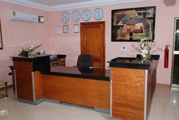 Le Baron Hotel Άκρα Εξωτερικό φωτογραφία